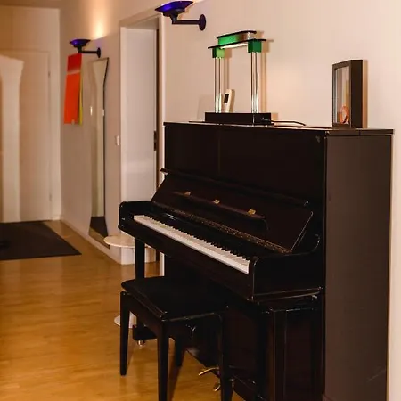 Modernes Und Gemuetliches Designerzimmer Karlsbad Extérieur photo