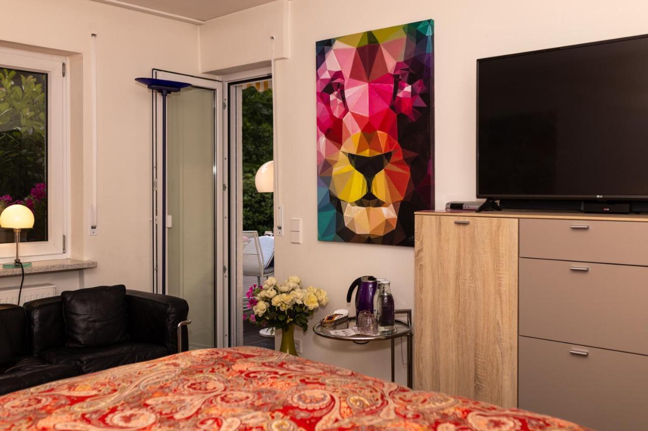 Modernes Und Gemütliches Designerzimmer Privatunterkunft