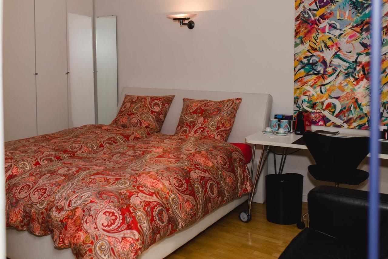 Privatunterkunft Modernes Und Gemütliches Designerzimmer Karlsbad