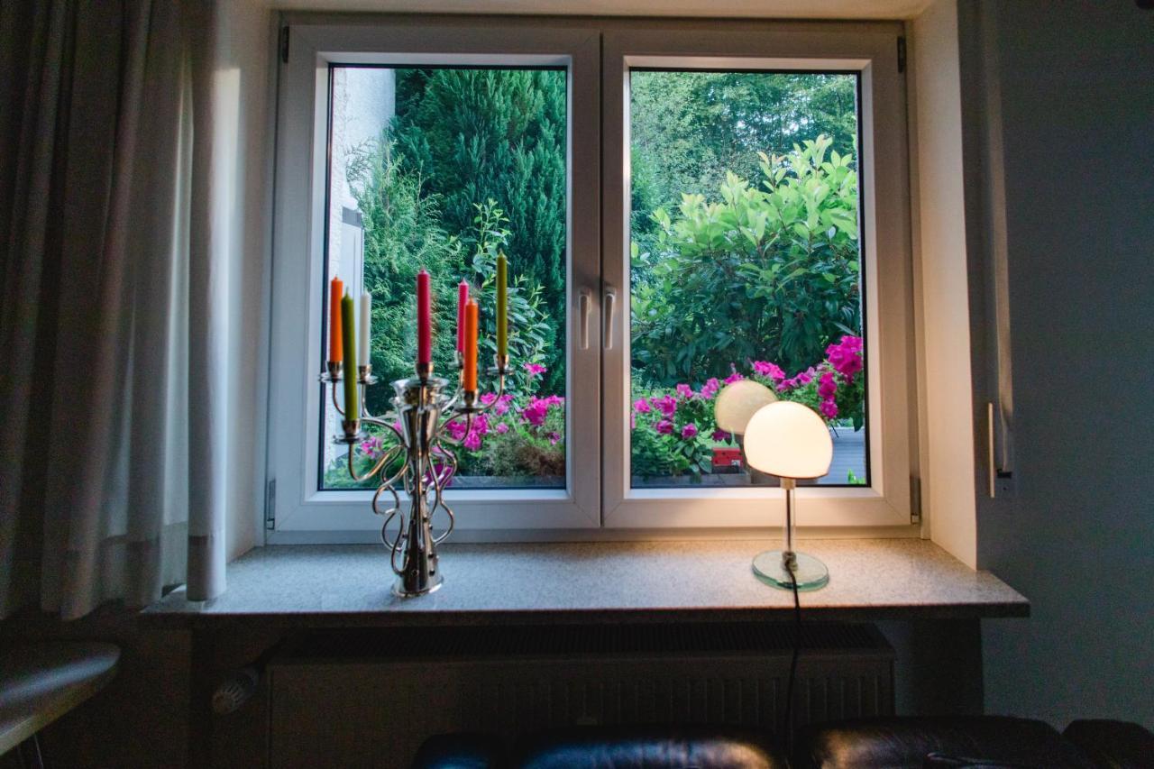 Modernes Und Gemütliches Designerzimmer Privatunterkunft *